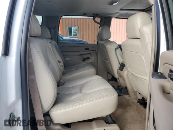 2004 Chevrolet Suburban Z71 with VIN 3GNFK16Z84G196603, listed as a Copart auction lot 45310915 with 0 mi miles and Salvage Title. Bid and sale history available at carsss.com. Image 10.