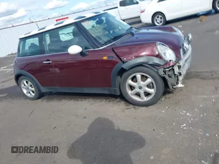 2003 MINI Hardtop with VIN WMWRC33493TC45557, listed as a IAAI auction lot 41868476 with 114,848 mi miles and . Bid and sale history available at DreamBid. Image 1.