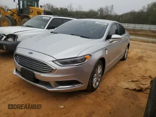 2018 Ford Fusion Energi SE with VIN 3FA6P0PU1JR245038, listed as a Copart auction lot 48672125 with 112,856 mi miles and Clean Title. Bid and sale history available at carsss.com. Image 1.