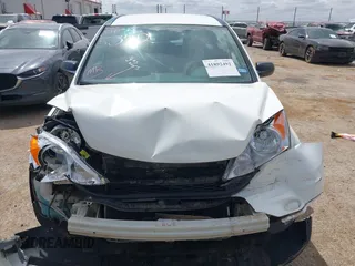 2011 Honda CR-V LX with VIN 5J6RE4H36BL045342, listed as a IAAI auction lot 41892492 with 114,027 mi miles. Bid and sale history available at carsss.com. Image 12.