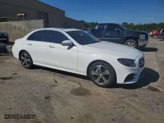 2017 Mercedes-Benz E-Class E 300 Luxury with VIN WDDZF4JB6HA081188, listed as a Copart auction lot 47033335 with 0 mi miles and Clean Title. Bid and sale history available at carsss.com. Image 4.