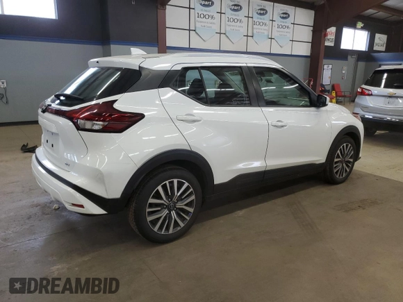 2022 Nissan Kicks SV with VIN 3N1CP5CV9NL523317, listed as a Copart auction lot 52853945 with 100,024 mi miles and Clean Title. Bid and sale history available at DreamBid. Image 3.
