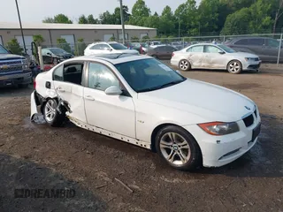 2008 BMW 3 Series 328xi with VIN WBAVC93578K042901, listed as a IAAI auction lot 42414519 with 157,959 mi miles and . Bid and sale history available at DreamBid. Image 1.
