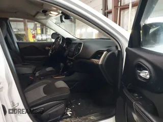 2014 Jeep Cherokee Latitude with VIN 1C4PJMCS5EW288909, listed as a IAAI auction lot 41531117 with 108,971 mi miles and . Bid and sale history available at carsss.com. Image 5.