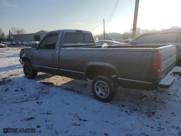 1994 Chevrolet C/K 1500 with VIN 1GCEK14Z8RZ216931, listed as a Copart auction lot 88974155 with 537,632 mi miles and Salvage Title. Bid and sale history available at carsss.com. Image 2.