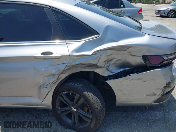 2022 Volkswagen Jetta SE с VIN 3VW7M7BU6NM004308, выставлен на аукционе IAAI как лот 42500472 с пробегом 47 717 миль миль и . История ставок и продаж доступна на DreamBid. Изображение 6.