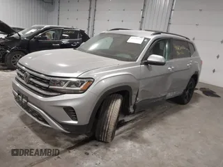 2023 Volkswagen Atlas SE с VIN 1V2HR2CA5PC516757, выставлен на аукционе IAAI как лот 41236062 с пробегом 23 485 миль миль и . История ставок и продаж доступна на DreamBid. Изображение 2.
