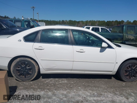 2007 Chevrolet Impala Police Police z VIN 2G1WS55R979203518, wystawiony jako IAAI lot #41698560 z przebiegiem 178 080 mil mil oraz . Historia ofert i sprzedaży dostępna na DreamBid. Obrazek 13.