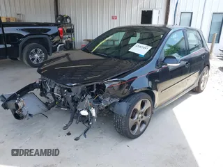2009 Volkswagen GTI z VIN WVWGD71K19W107094, wystawiony jako IAAI lot #42287497 z przebiegiem 134 448 mil mil oraz . Historia ofert i sprzedaży dostępna na DreamBid. Obrazek 2.