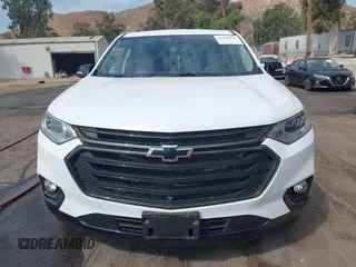 2021 Chevrolet Traverse Premier with VIN 1GNEVKKW1MJ260435, listed as a IAAI auction lot 40506016 with 35,835 mi miles. Bid and sale history available at carsss.com. Image 13.