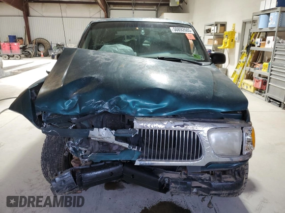 1998 Mercury Mountaineer z VIN 4M2ZU55PXWUJ01704, wystawiony jako Copart lot #50892605 z przebiegiem 196 987 mil mil oraz Szkoda całkowita • Salvage title. Historia ofert i sprzedaży dostępna na DreamBid. Obrazek 5.