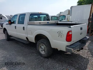 2012 Ford F-250 XL z VIN 1FT7W2B65CEB09619, wystawiony jako IAAI lot #42484807 z przebiegiem 42 149 mil mil oraz . Historia ofert i sprzedaży dostępna na DreamBid. Obrazek 3.