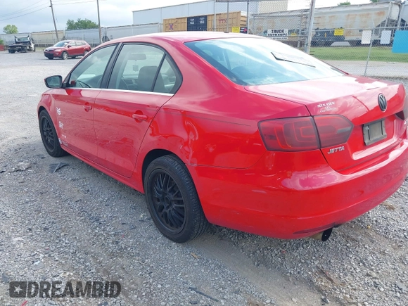 2013 Volkswagen Jetta SE с VIN 3VWDP7AJ7DM287155, выставлен на аукционе IAAI как лот 42483650 с пробегом 152 016 миль миль и . История ставок и продаж доступна на DreamBid. Изображение 3.