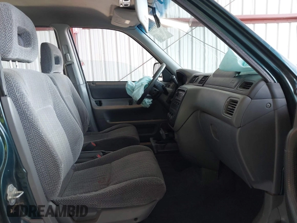 1997 Honda CR-V with VIN JHLRD1857VC046080, listed as a IAAI auction lot 41616075 with 212,707 mi miles. Bid and sale history available at carsss.com. Image 5.