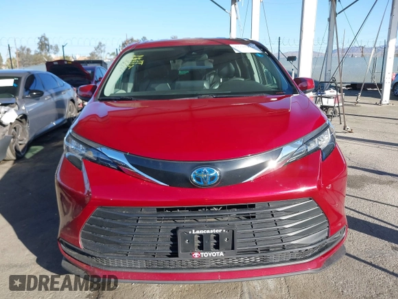 2023 Toyota Sienna LE z VIN 5TDKRKEC4PS139651, wystawiony jako IAAI lot #41310256 z przebiegiem 57 792 mil mil oraz . Historia ofert i sprzedaży dostępna na DreamBid. Obrazek 12.
