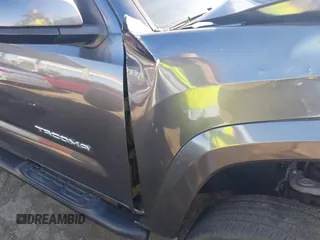 2020 Toyota Tacoma SR5 with VIN 3TMAZ5CN6LM139744, listed as a IAAI auction lot 41690662 with 68,053 mi miles and . Bid and sale history available at DreamBid. Image 21.