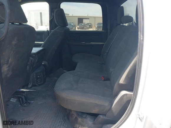 2022 Ram 2500 Tradesman with VIN 3C6UR5HL1NG213746, listed as a IAAI auction lot 41917608 with 133,775 mi miles. Bid and sale history available at carsss.com. Image 8.