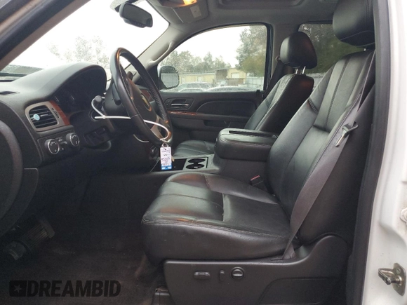 2011 Chevrolet Silverado 1500 with VIN 1GCPKTE35BF228590, listed as a Copart auction lot 81038804 with 159,053 mi miles and Salvage Title. Bid and sale history available at DreamBid. Image 7.