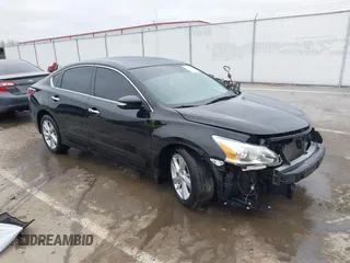 2015 Nissan Altima S with VIN 1N4AL3APXFN394083, listed as a IAAI auction lot 41537949 with 113,554 mi miles and . Bid and sale history available at DreamBid. Image 1.