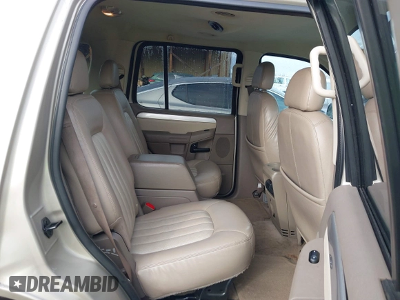 2004 Mercury Mountaineer Convenience z VIN 4M2ZU86K84ZJ52753, wystawiony jako IAAI lot #41611159 z przebiegiem 210 768 mil mil oraz . Historia ofert i sprzedaży dostępna na DreamBid. Obrazek 8.