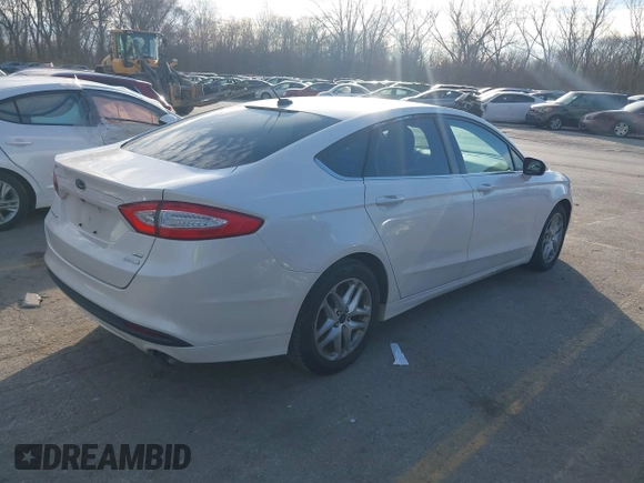 2015 Ford Fusion SE with VIN 3FA6P0HD2FR234331, listed as a IAAI auction lot 41049864 with 166,751 mi miles. Bid and sale history available at carsss.com. Image 4.