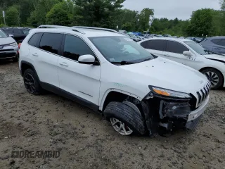 2016 Jeep Cherokee Altitude z VIN 1C4PJMCB5GW300818, wystawiony jako Copart lot #60540115 z przebiegiem 55 749 mil mil oraz Szkoda całkowita • Salvage title. Historia ofert i sprzedaży dostępna na DreamBid. Obrazek 4.