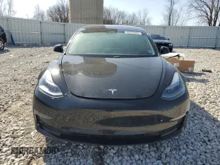 2021 Tesla Model 3 Standard Range Plus z VIN 5YJ3E1EA1MF077201, wystawiony jako Copart lot #49576465 z przebiegiem 34 809 mil mil oraz Szkody całkowita. Historia ofert i sprzedaży dostępna na DreamBid. Obrazek 5.