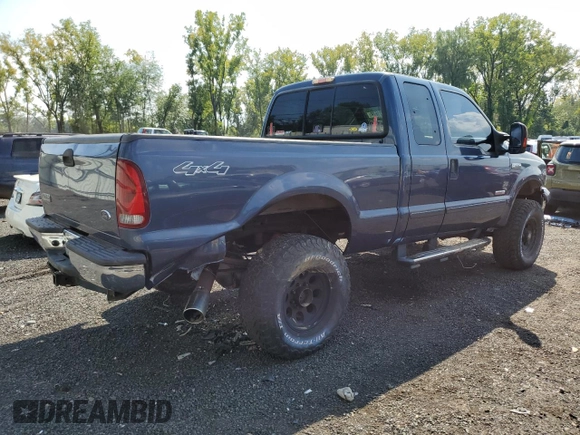 2006 Ford Super Duty F-250 XL with VIN 1FTSX21P26ED57865, listed as a Copart auction lot 68711674 with 90,180 mi miles and Salvage Title. Bid and sale history available at carsss.com. Image 3.
