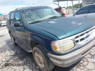 1996 Ford Explorer XL z VIN 1FMDU34X6TUC31976, wystawiony jako IAAI lot #42272349 z przebiegiem 204 778 mil mil oraz . Historia ofert i sprzedaży dostępna na DreamBid. Obrazek 1.