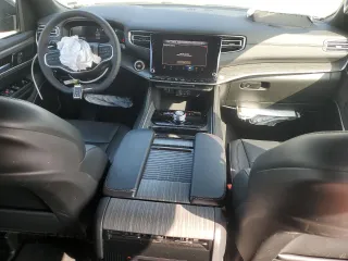 2024 Jeep Wagoneer Series II с VIN 1C4SJRBP9RS112706, выставлен на аукционе Copart как лот 43934105 с пробегом 22 314 миль миль и Чистый • Clean title. История ставок и продаж доступна на DreamBid. Изображение 8.
