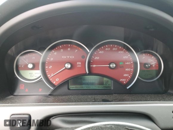 2006 Pontiac GTO z VIN 6G2VX12U06L836591, wystawiony jako Copart lot #51596625 z przebiegiem 61 758 mil mil oraz Szkoda całkowita • Salvage title. Historia ofert i sprzedaży dostępna na DreamBid. Obrazek 9.