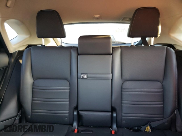 2017 Lexus NX 200t z VIN JTJBARBZ0H2142674, wystawiony jako Copart lot #80625184 z przebiegiem 105 990 mil mil oraz Szkoda całkowita • Salvage title. Historia ofert i sprzedaży dostępna na DreamBid. Obrazek 10.