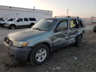 2006 Ford Escape Hybrid with VIN 1FMCU96H36KC55432, listed as a Copart auction lot 83012824 with 145,619 mi miles and Salvage Title. Bid and sale history available at carsss.com. Image 1.