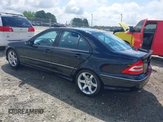 2007 Mercedes-Benz C 230 Sport с VIN WDBRF52H57E025736, выставлен на аукционе IAAI как лот 42541691 с пробегом 131 847 миль миль и . История ставок и продаж доступна на DreamBid. Изображение 3.