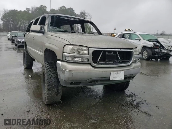 2002 GMC Yukon XL SLT with VIN 3GKEC16Z22G198396, listed as a Copart auction lot 45027875 with 0 mi miles and Salvage Title. Bid and sale history available at carsss.com. Image 10.
