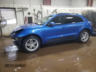 2018 Porsche Macan with VIN WP1AA2A50JLB07247, listed as a Copart auction lot 46534705 with 101,416 mi miles and Salvage Title. Bid and sale history available at carsss.com. Image 1.