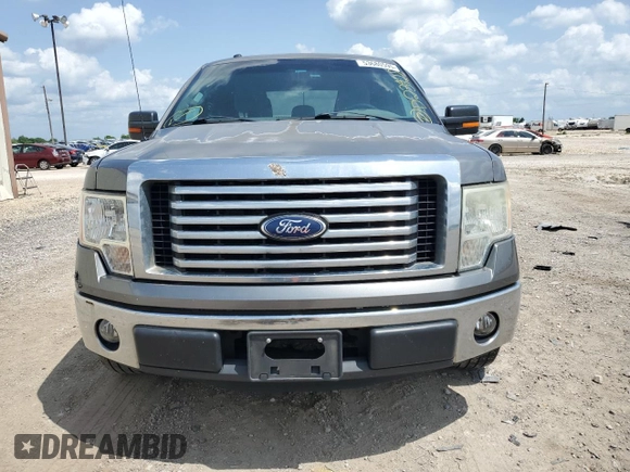 2012 Ford F-150 XL z VIN 1FTFW1CF8CKD23428, wystawiony jako Copart lot #53680595 z przebiegiem 225 988 mil mil oraz Szkody całkowita. Historia ofert i sprzedaży dostępna na DreamBid. Obrazek 5.