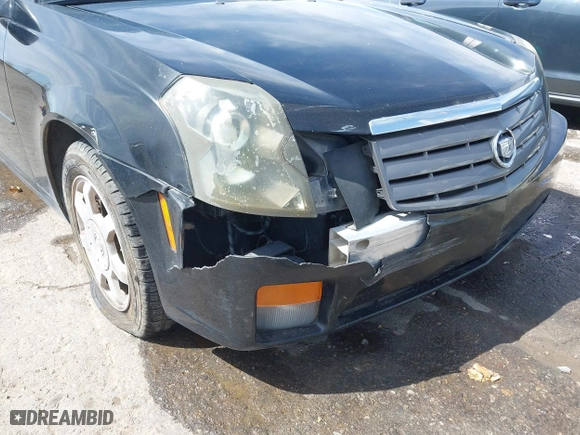 2004 Cadillac CTS with VIN 1G6DM577140177980, listed as a IAAI auction lot 42083612 with 237,640 mi miles. Bid and sale history available at carsss.com. Image 6.