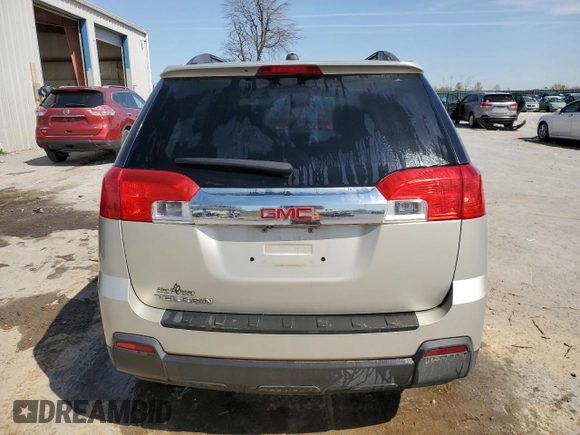 2015 GMC Terrain SLT z VIN 2GKALSEKXF6308668, wystawiony jako Copart lot #52330125 z przebiegiem 67 156 mil mil oraz Szkoda całkowita • Salvage title. Historia ofert i sprzedaży dostępna na DreamBid. Obrazek 6.