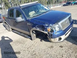 2007 Ford F-150 XLT with VIN 1FTPW14V17FB83215, listed as a IAAI auction lot 41913650 with 179,760 mi miles. Bid and sale history available at carsss.com. Image 1.