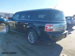 2017 Ford Flex Limited with VIN 2FMGK5D85HBA00992, listed as a IAAI auction lot 41398888 with 121,000 mi miles. Bid and sale history available at carsss.com. Image 3.