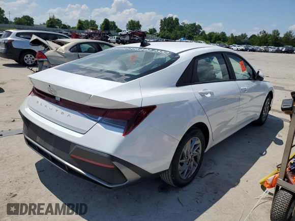 2024 Hyundai Elantra SEL with VIN KMHLM4DG4RU812211, listed as a Copart auction lot 63110035 with 3,612 mi miles and Salvage title. Bid and sale history available at DreamBid. Image 3.