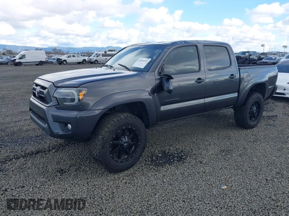 2013 Toyota Tacoma with VIN 3TMLU4ENXDM105967, listed as a IAAI auction lot 41819211 with 121,012 mi miles and . Bid and sale history available at DreamBid. Image 2.