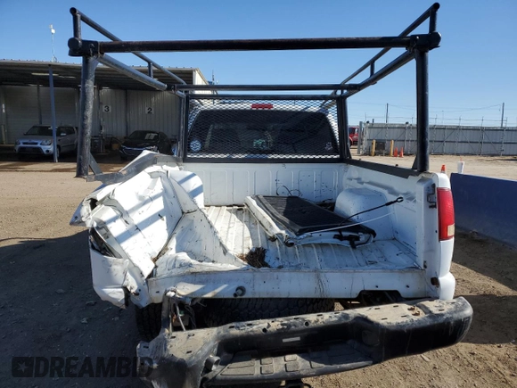 2002 Chevrolet S-10 LS with VIN 1GCDT19W328211770, listed as a Copart auction lot 44486925 with 129,316 mi miles and Salvage Title. Bid and sale history available at carsss.com. Image 6.