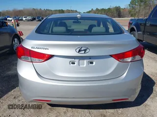 2012 Hyundai Elantra GLS с VIN KMHDH4AE3CU258856, выставлен на аукционе IAAI как лот 41803127 с пробегом 163 304 миль миль и . История ставок и продаж доступна на DreamBid. Изображение 16.