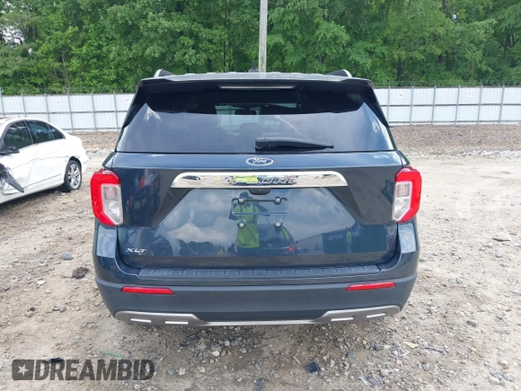 2022 Ford Explorer XLT с VIN 1FMSK7DH7NGB16544, выставлен на аукционе IAAI как лот 41549125 с пробегом 48 757 миль миль и . История ставок и продаж доступна на DreamBid. Изображение 17.