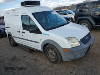 2010 Ford Transit Connect XL z VIN NM0LS7AN3AT022095, wystawiony jako Copart lot #50243945 z przebiegiem 148 542 mil mil oraz Czysty tytuł • Clean title. Historia ofert i sprzedaży dostępna na DreamBid. Obrazek 4.