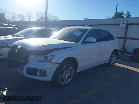 2014 Audi Q5 Premium Plus with VIN WA1LFAFP6EA016835, listed as a IAAI auction lot 41684502 with 149,000 mi miles. Bid and sale history available at carsss.com. Image 17.