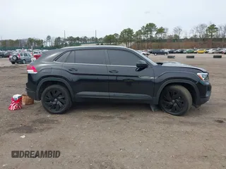 2024 Volkswagen Atlas SE with VIN 1V2KE2CA7RC228100, listed as a IAAI auction lot 42007768 with 27,956 mi miles and . Bid and sale history available at DreamBid. Image 12.