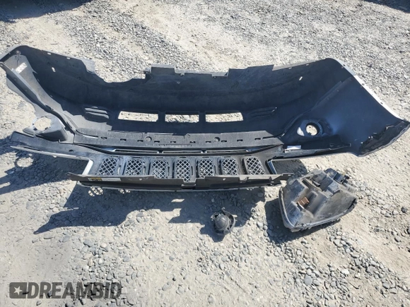 2016 Jeep Compass Sport с VIN 1C4NJCBAXGD525774, выставлен на аукционе Copart как лот 58432815 с пробегом 129 430 миль миль и Списание • Salvage title. История ставок и продаж доступна на DreamBid. Изображение 13.